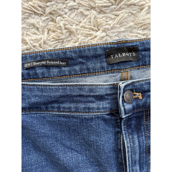 Talbots 22W Everyday Relaxed Fit Blue Denim Jeans - Picture 2 of 4